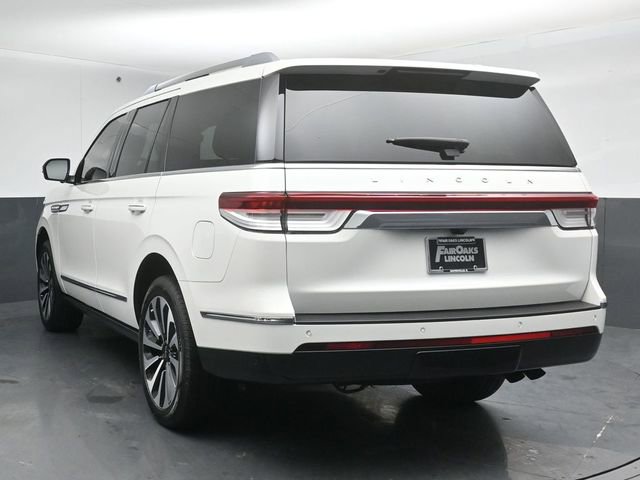 Used 2024 Lincoln Navigator Reserve image 6