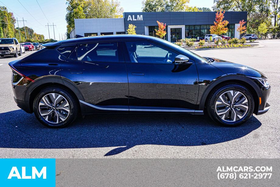 Used 2024 Kia EV6 Light image 9