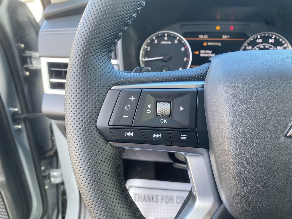 New 2026 Mitsubishi Outlander Trail Edition image 16