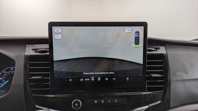 Used 2023 Ford Transit 350 XLT image 22