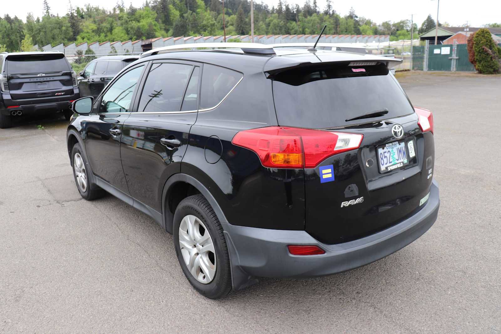 Used 2014 Toyota RAV4 LE AWD/4WD image 7
