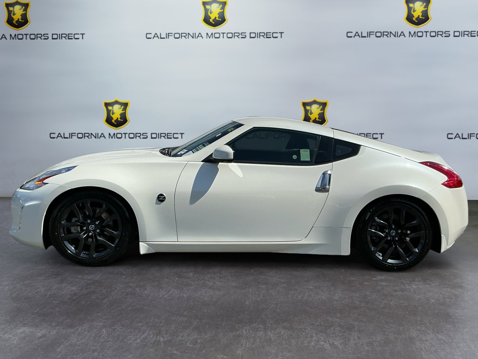 Used 2017 Nissan 370Z Coupe image 8