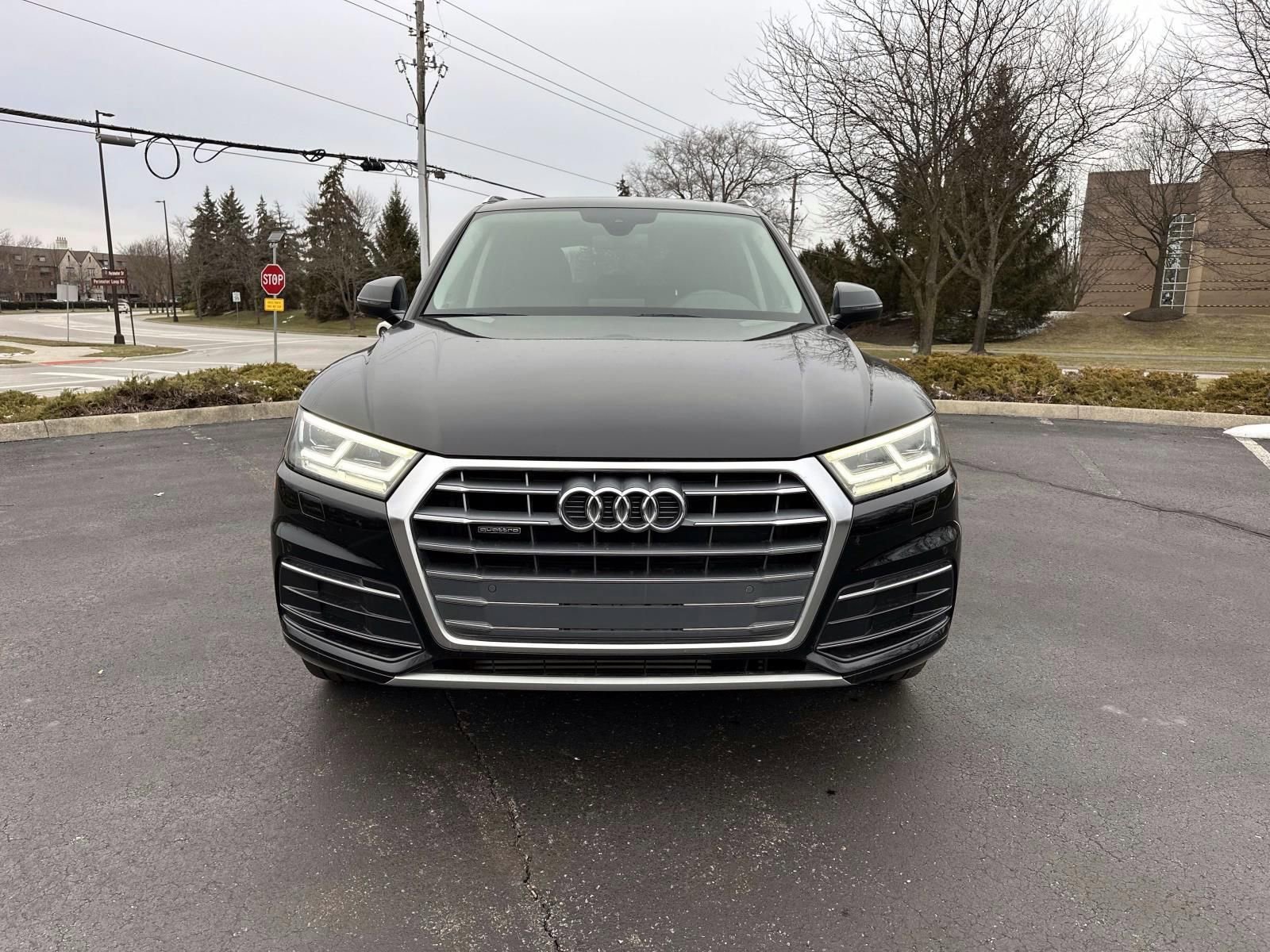 Used 2019 Audi Q5 2.0T Premium Plus w/ Premium Plus Package image 2