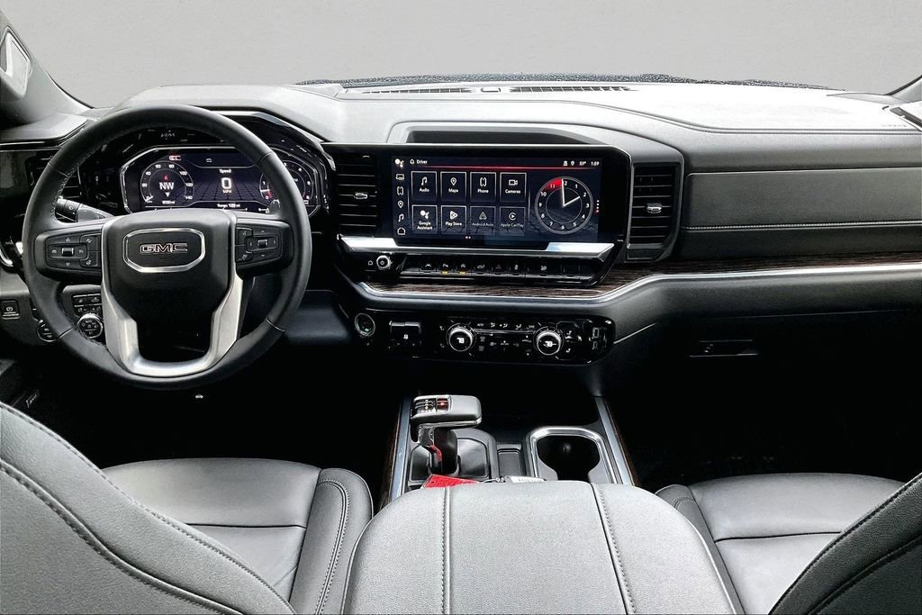 Used 2024 GMC Sierra 1500 Elevation w/ Elevation Premium Package image 8