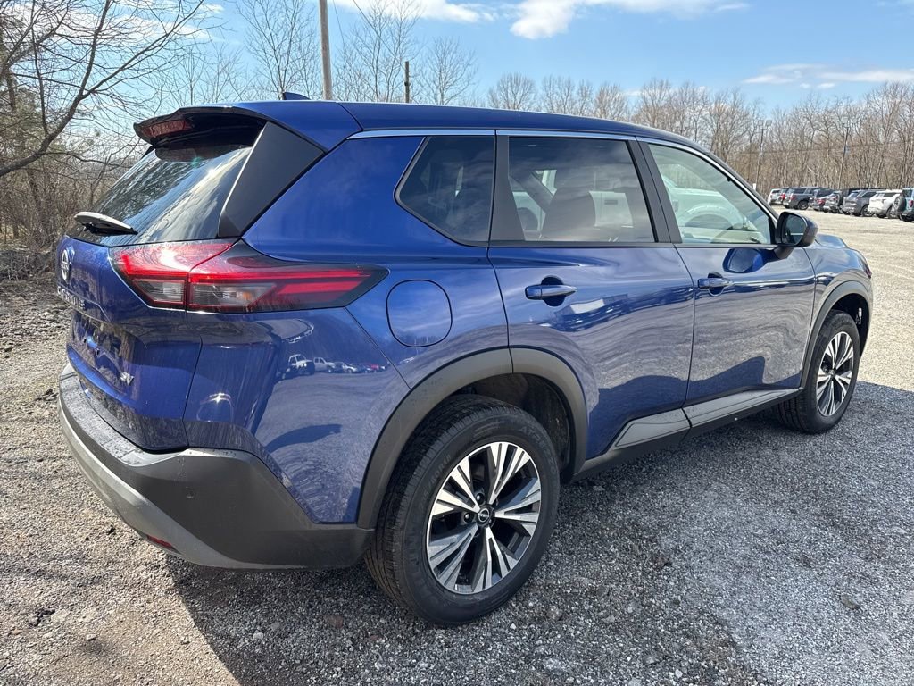 Used 2023 Nissan Rogue SV FWD image 9