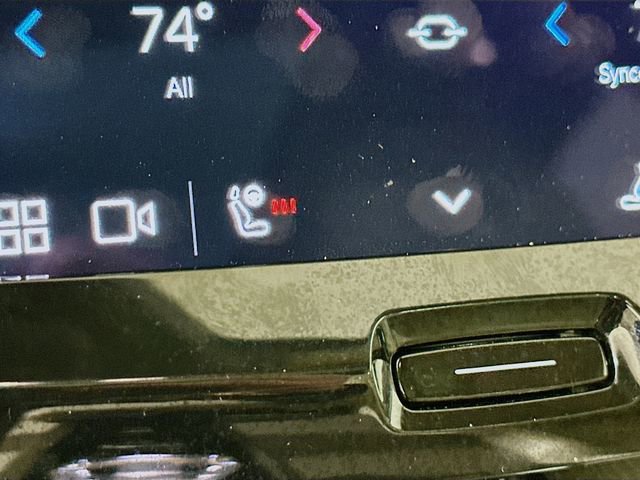 Used 2023 Volvo XC60 B5 Ultimate w/ Climate Package image 22