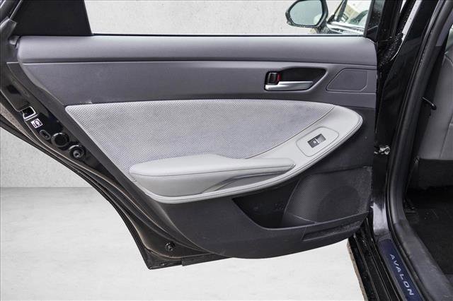 Used 2019 Toyota Avalon XSE w/ All Weather Liner Package image 21