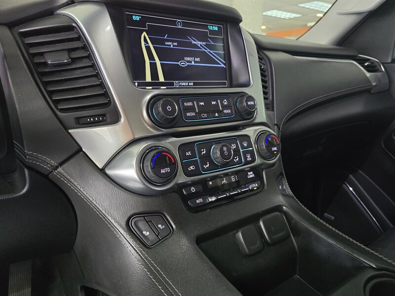 Used 2020 Chevrolet Suburban LT AWD/4WD image 25