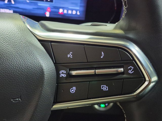 Used 2024 Chevrolet Traverse LT FWD image 14