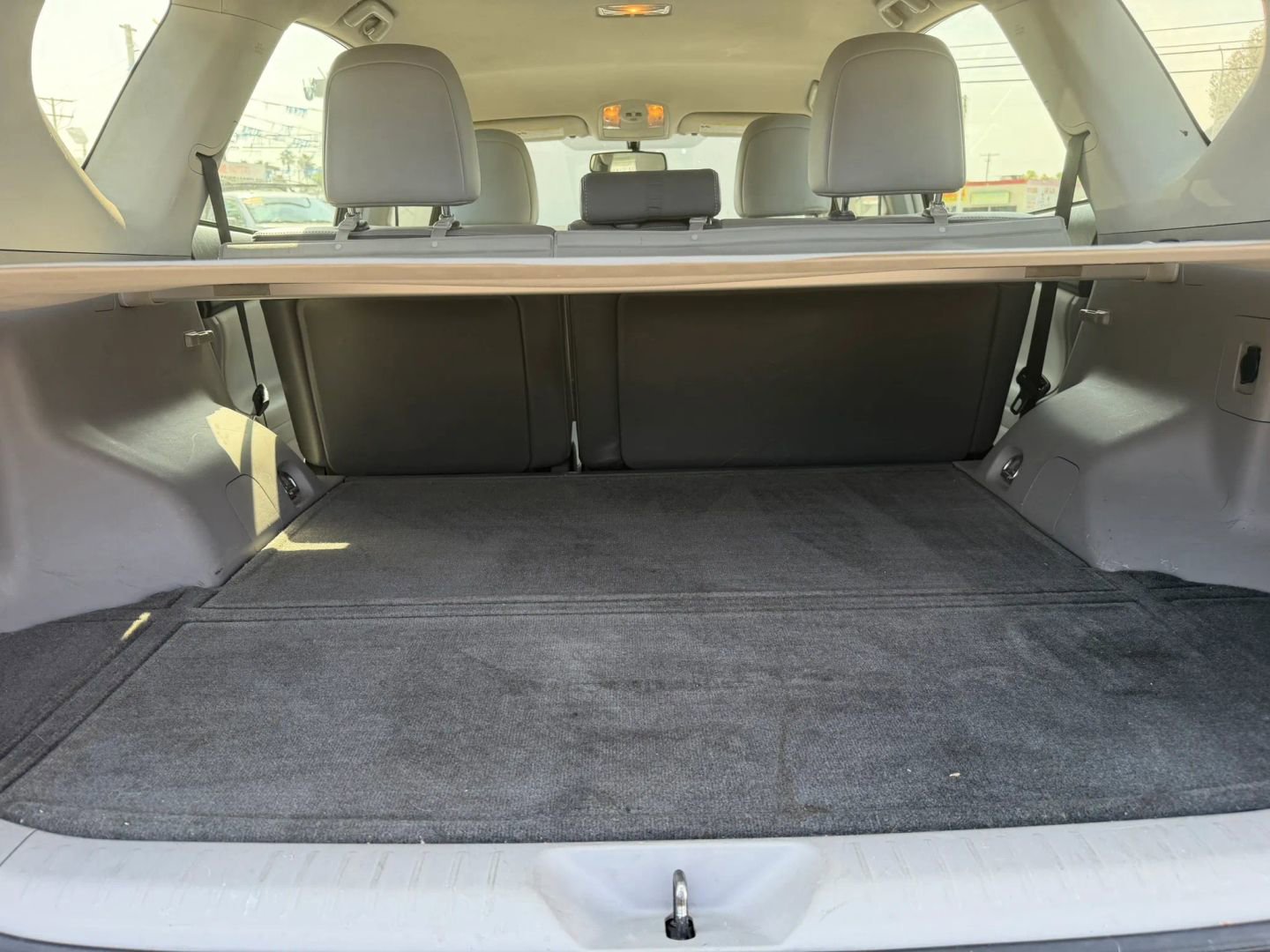 Used 2016 Toyota Prius V Five FWD image 14