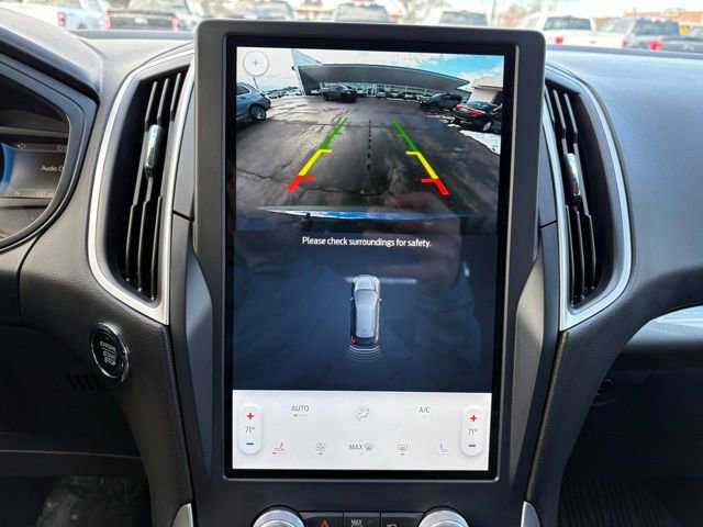 Used 2023 Ford Edge SEL image 30