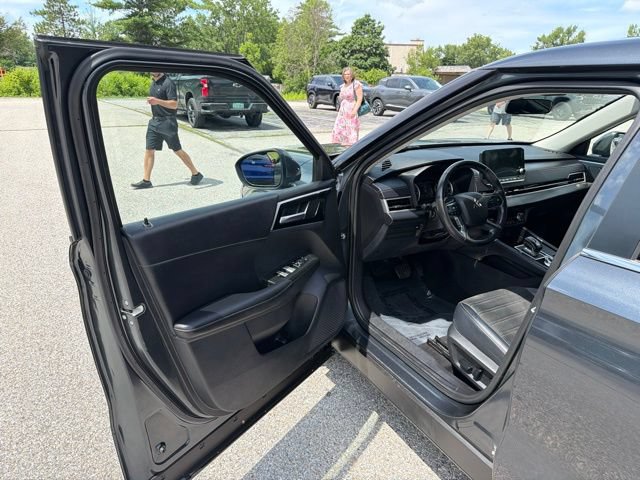 Used 2024 Mitsubishi Outlander SE Black Edition AWD/4WD image 19