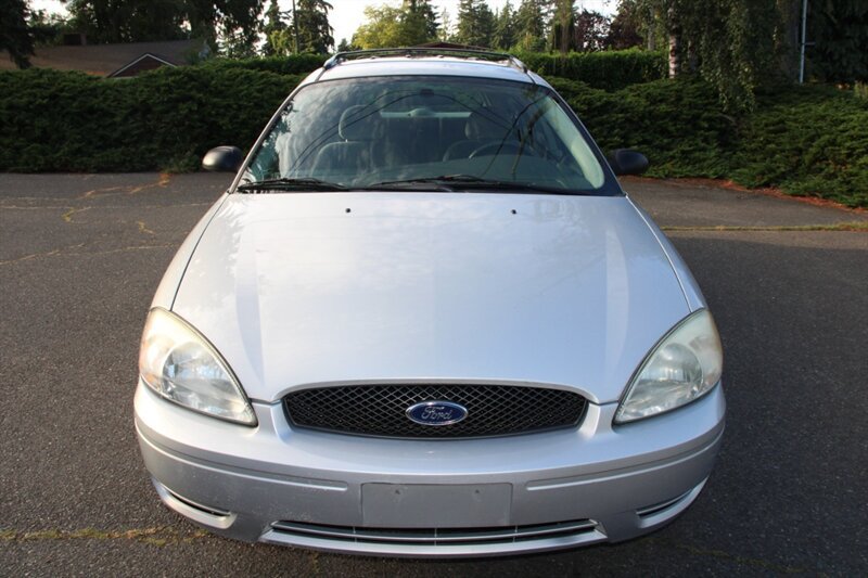 Used 2005 Ford Taurus SE FWD image 9