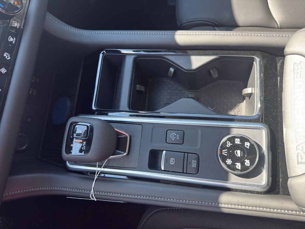 New 2026 Nissan Pathfinder SL AWD/4WD image 22