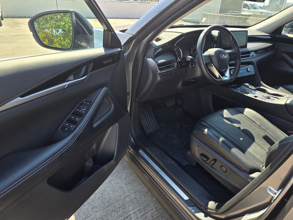 Used 2024 INFINITI QX60 Pure image 19