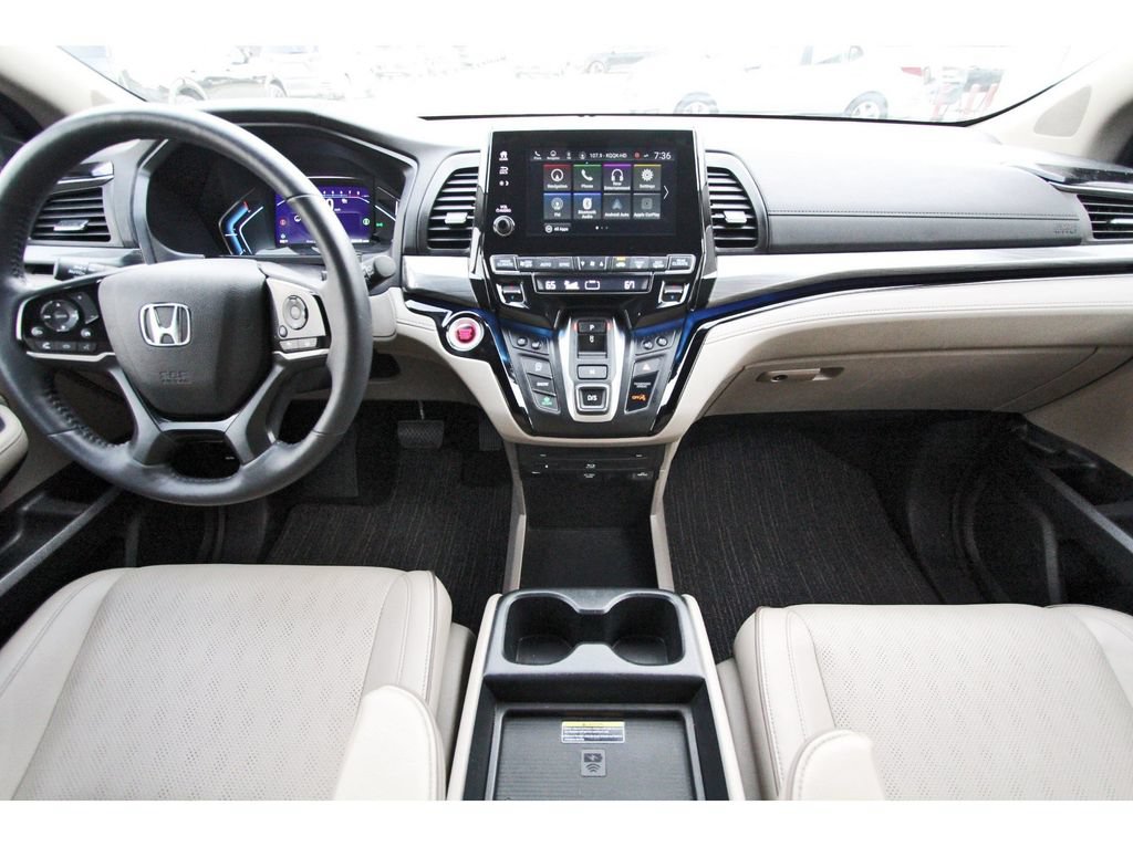 Used 2023 Honda Odyssey Elite image 10
