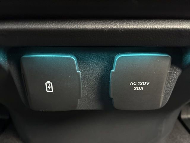 Used 2025 Ford F150 Raptor image 27