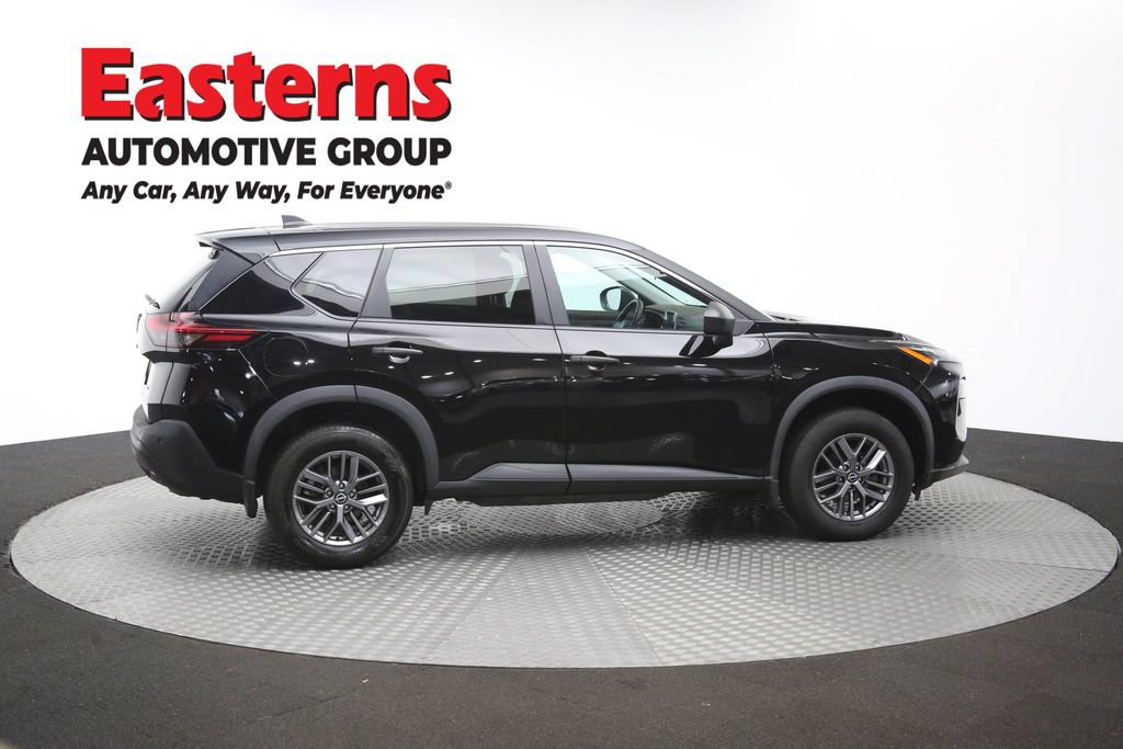 Used 2023 Nissan Rogue S AWD/4WD image 43