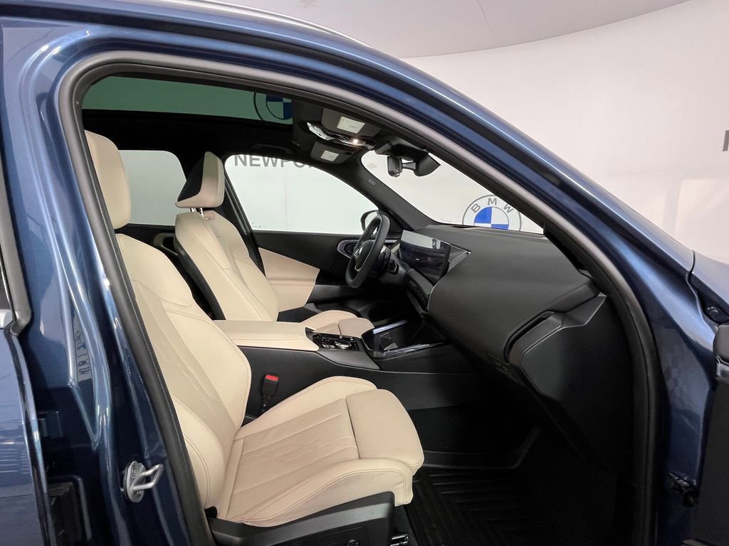 Certified 2025 BMW X3 xDrive30i w/ Premium Package AWD/4WD image 22