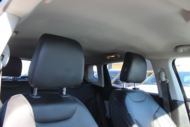 Used 2022 Jeep Compass Latitude w/ Convenience Group image 34