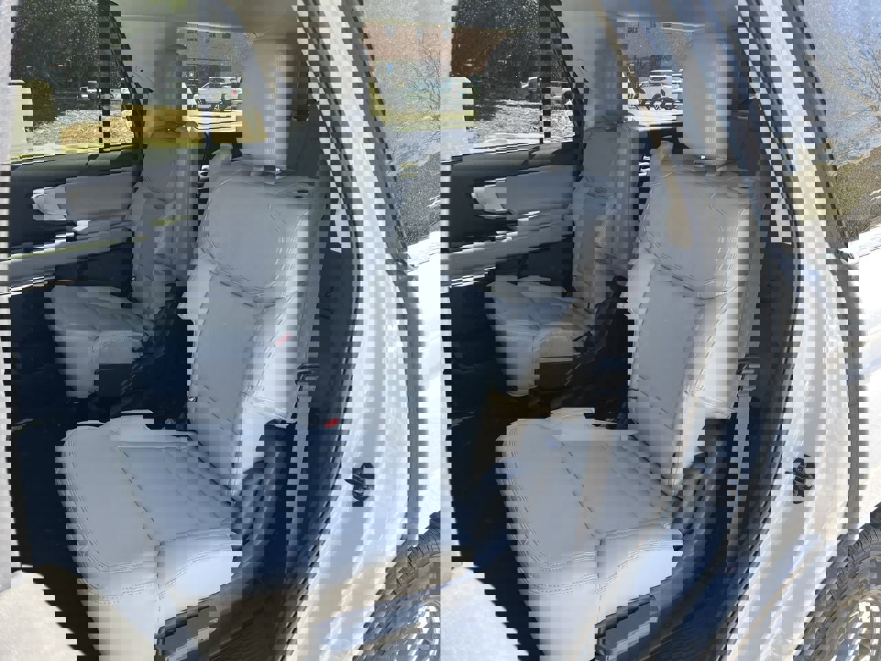 New 2026 Ford Expedition Active image 17