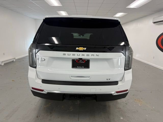 Used 2025 Chevrolet Suburban LT w/ Comfort Package image 7