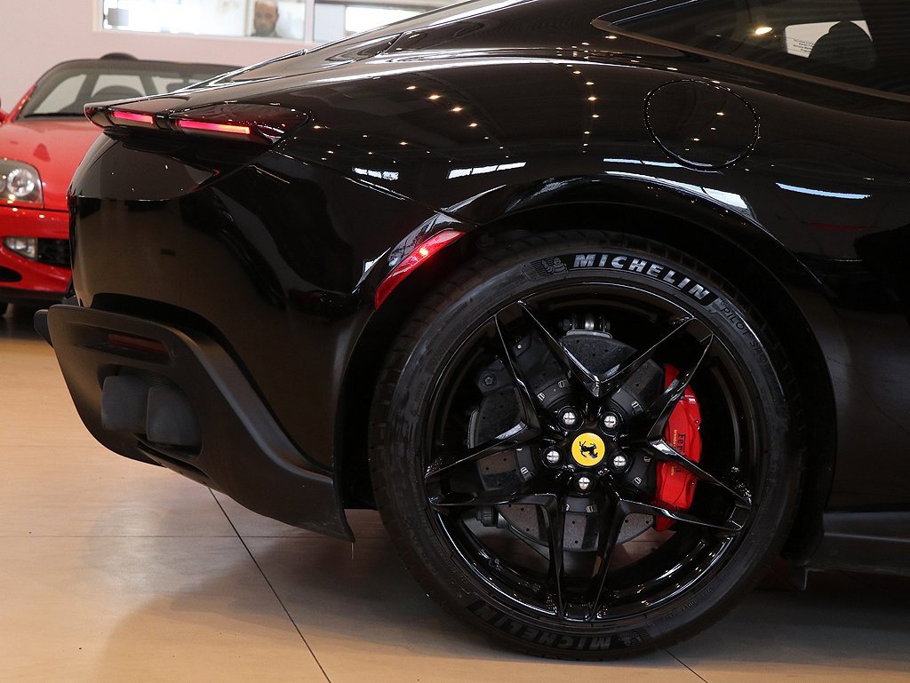 Certified 2024 Ferrari Roma image 47