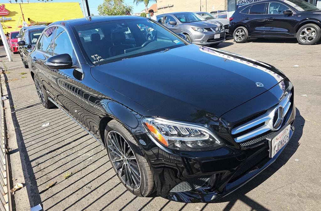 Used 2020 Mercedes-Benz C 300 Sedan w/ Premium Package image 2