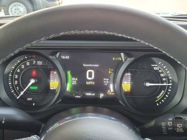 Certified 2025 Jeep Wrangler Unlimited Sahara image 8