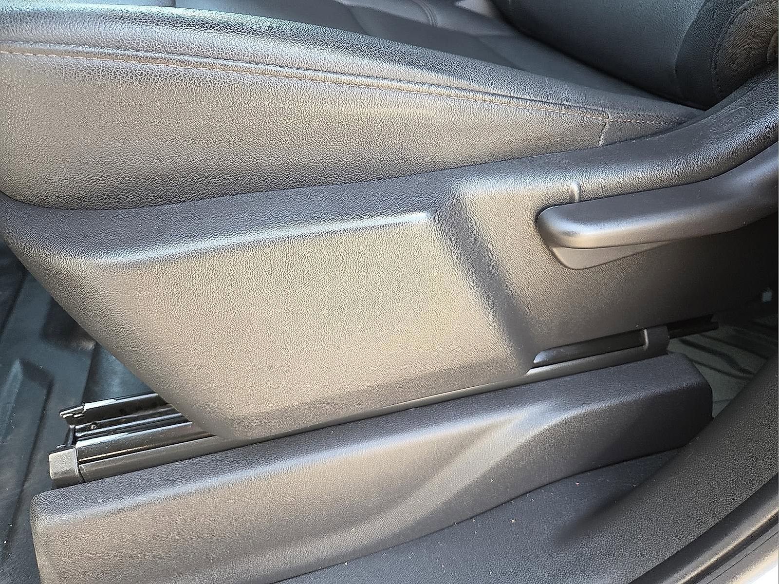 Certified 2025 GMC Sierra 2500 Pro w/ Convenience Package image 14