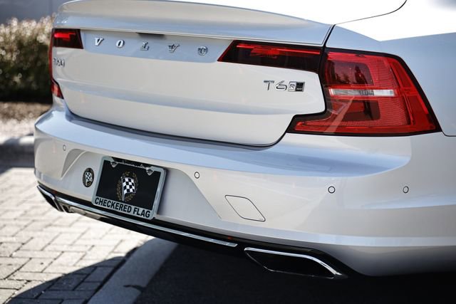 Used 2020 Volvo S90 T6 R-Design w/ Advanced Package AWD/4WD image 8