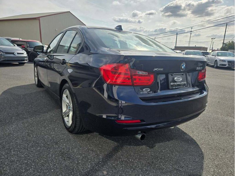 Used 2014 BMW 320i xDrive Sedan image 5