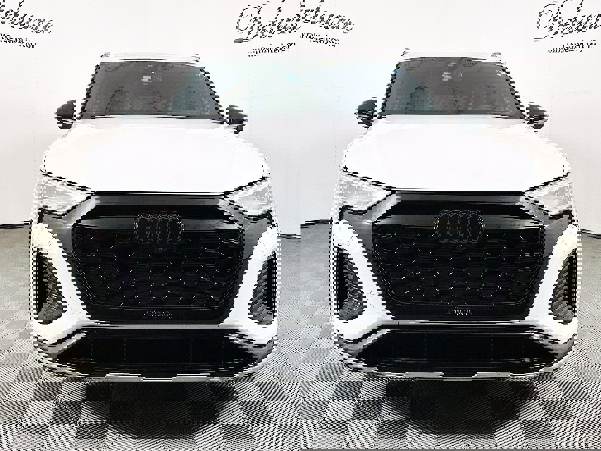 Used 2024 Audi SQ8 e-tron Premium Plus w/ Black Optic Package image 2