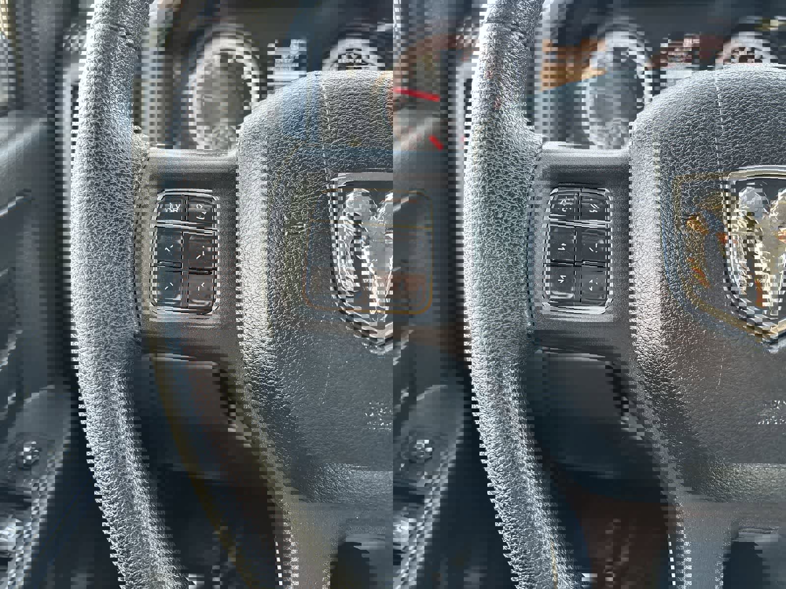 Used 2015 RAM 1500 Express image 13