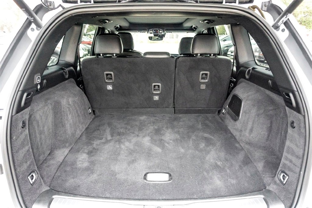 Used 2023 Jeep Grand Cherokee Overland image 30