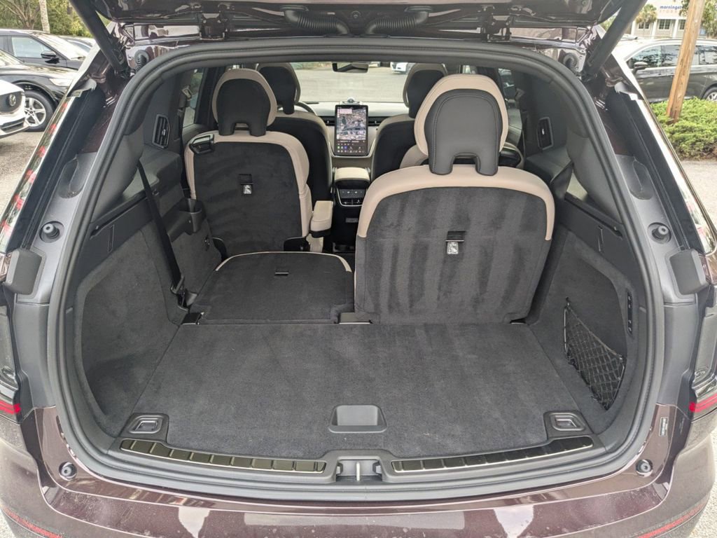 New 2025 Volvo EX90 Ultra image 12