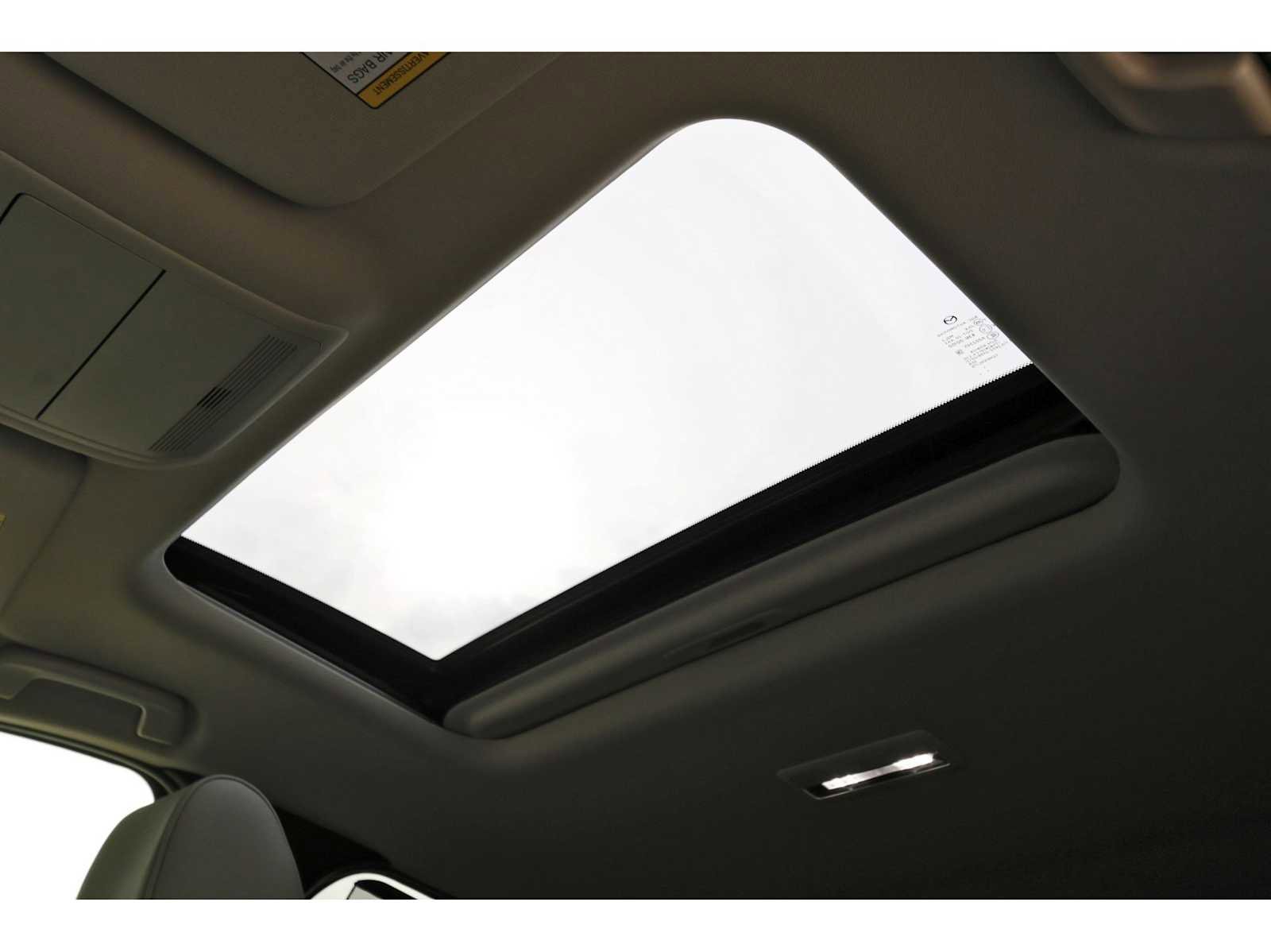 Used 2025 MAZDA CX-90 3.3 Turbo w/ Preferred Package image 29