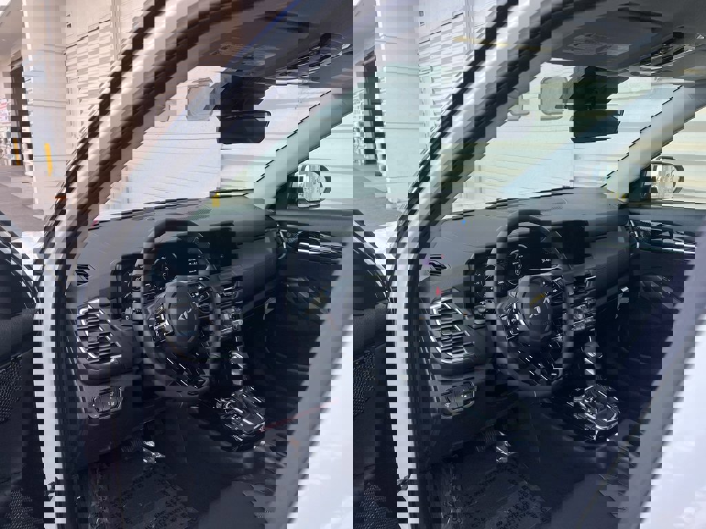 New 2026 Kia Seltos EX w/ EX Sunroof Package image 10