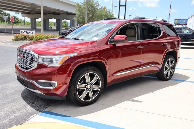 Used 2018 GMC Acadia Denali w/ Technology Package FWD image 3