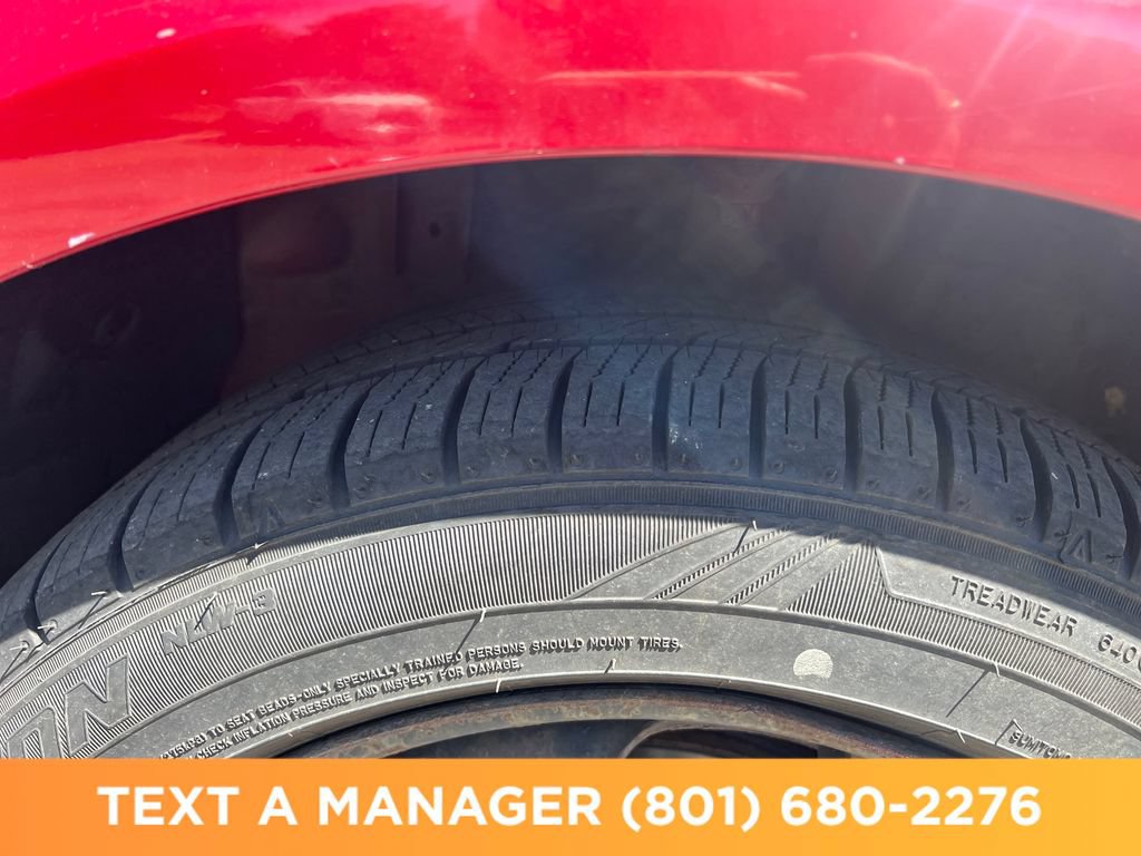 Used 2010 Ford Fusion SE FWD image 10