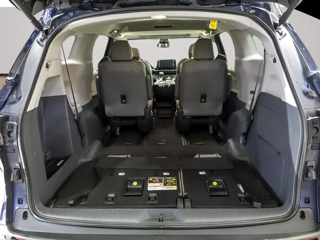Certified 2024 Toyota Sienna XLE image 23