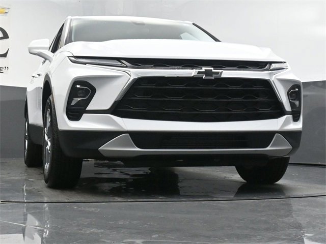 New 2025 Chevrolet Blazer LT w/ LPO, Floor Liner Package image 3