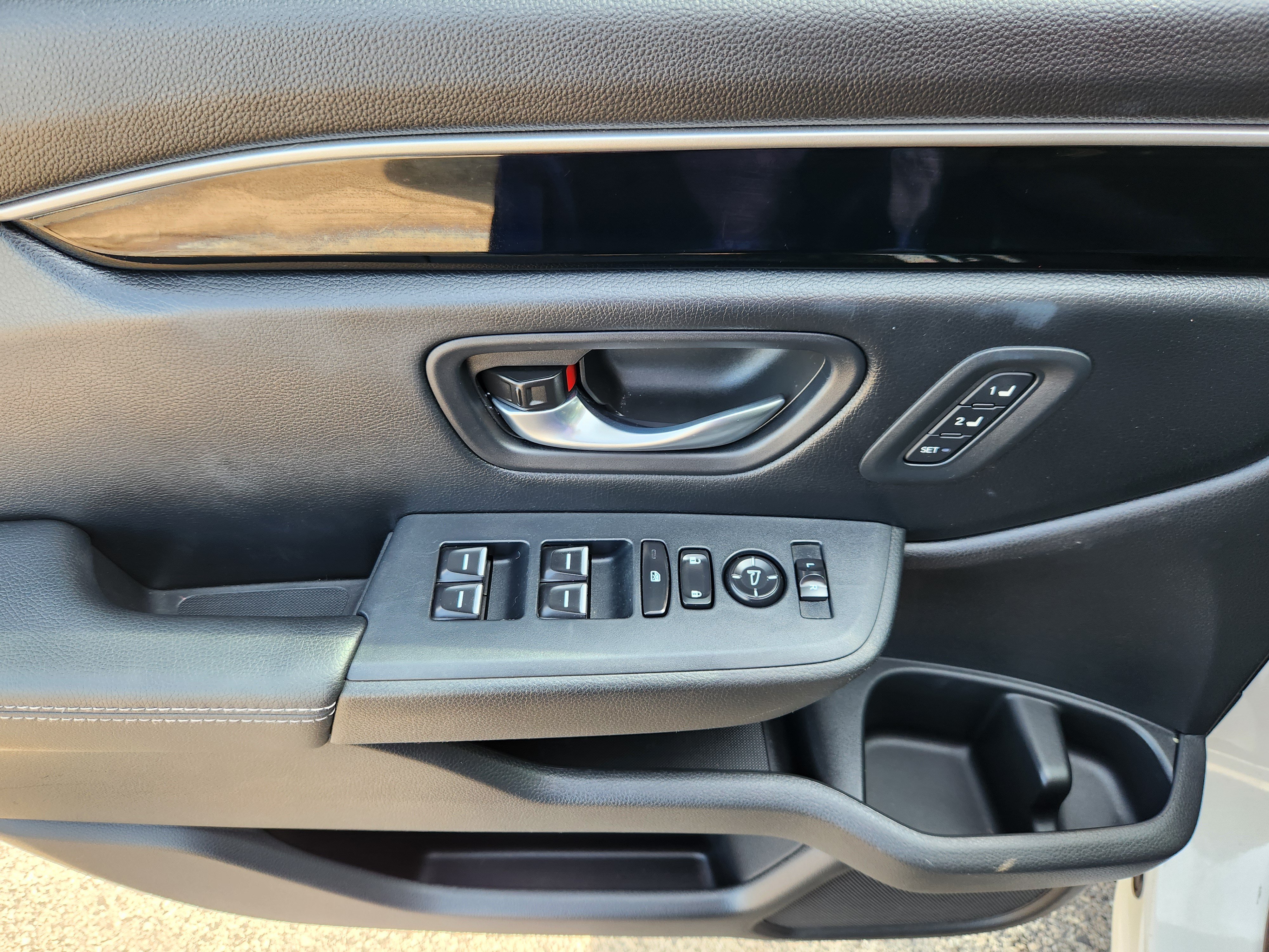 Certified 2024 Honda Pilot Touring image 19