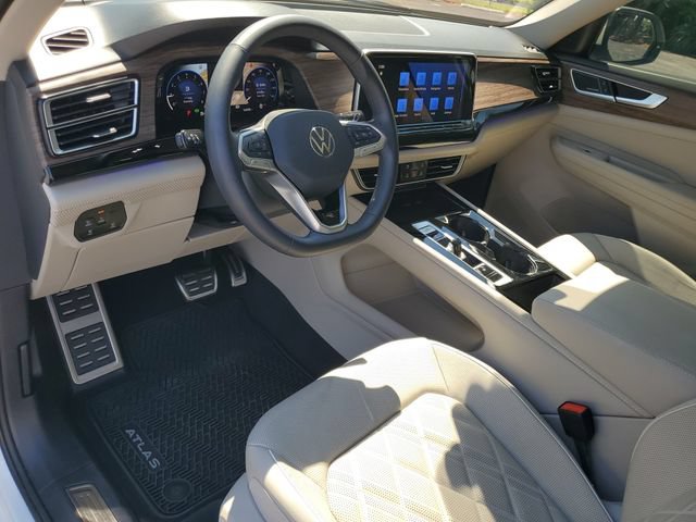 Used 2025 Volkswagen Atlas SEL Premium R-Line AWD/4WD image 21