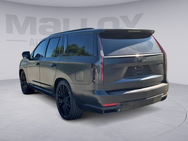 Certified 2024 Cadillac Escalade Premium Luxury Platinum w/ LPO, Floor Liner Package AWD/4WD image 3