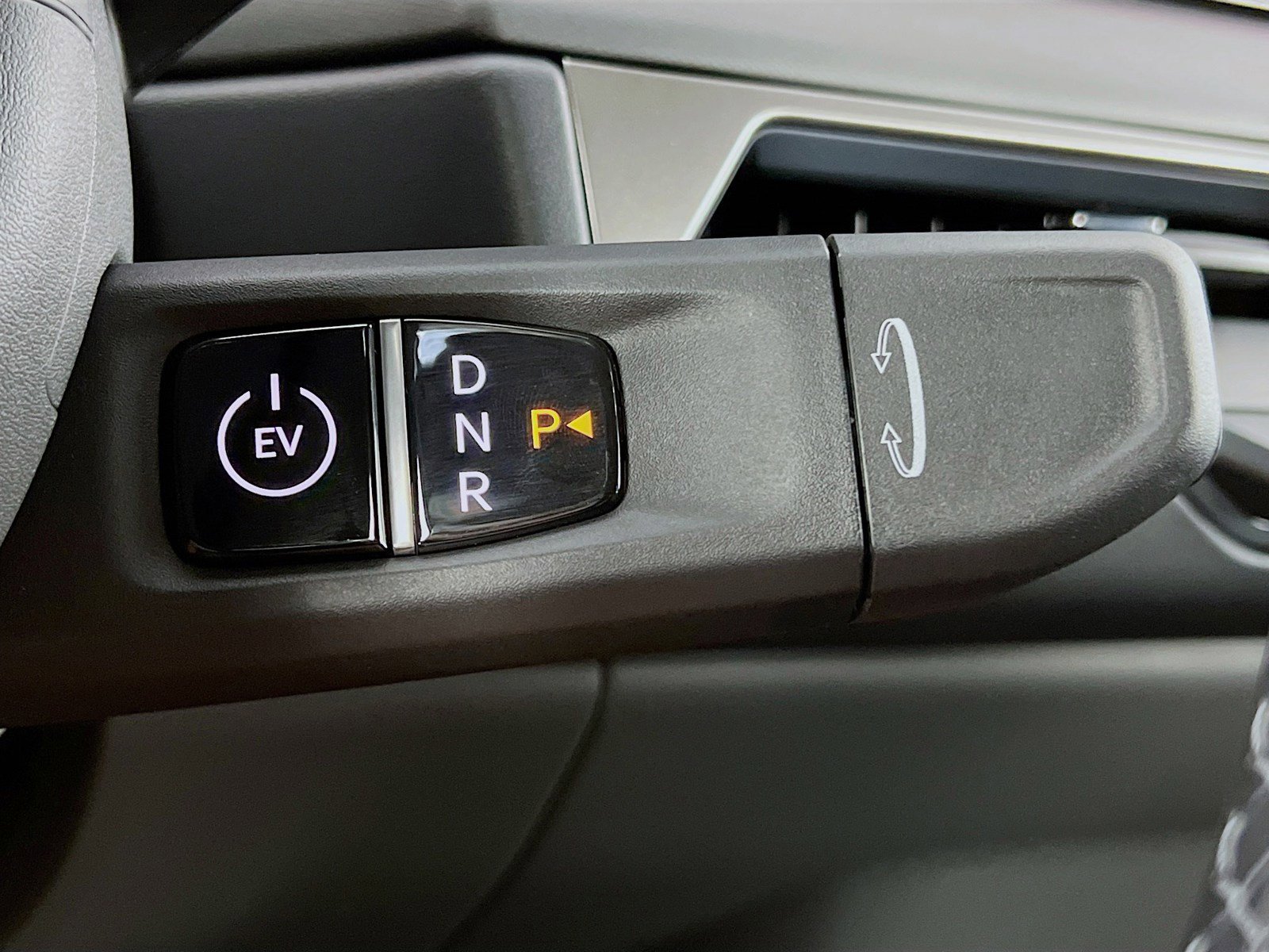 New 2026 Kia EV9 Wind AWD/4WD image 12