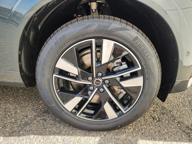 New 2026 Volvo XC60 T8 Plus w/ Climate Package AWD/4WD image 19
