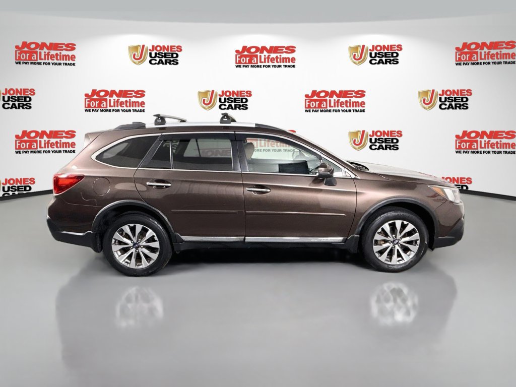 Used 2019 Subaru Outback 2.5i Touring w/ Popular Package #3A AWD/4WD image 16