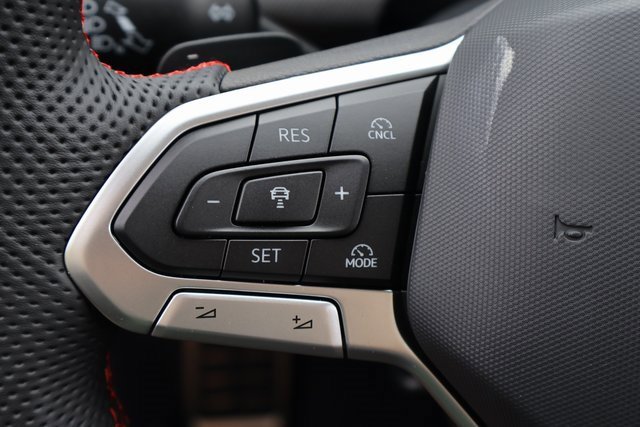 New 2025 Volkswagen GTI SE image 20