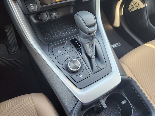 New 2025 Toyota RAV4 LE image 16